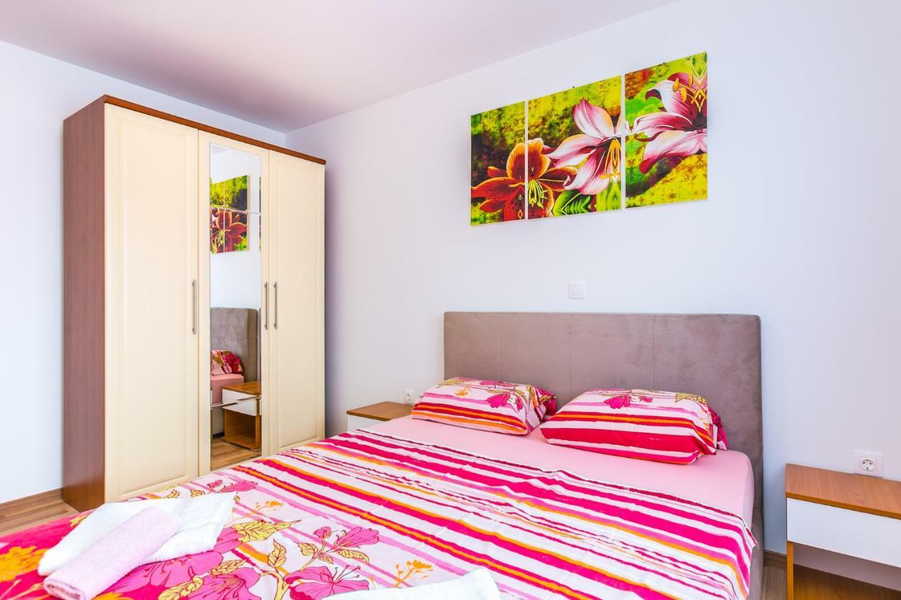 Dragan K3 Hotel Medulin Bagian luar foto
